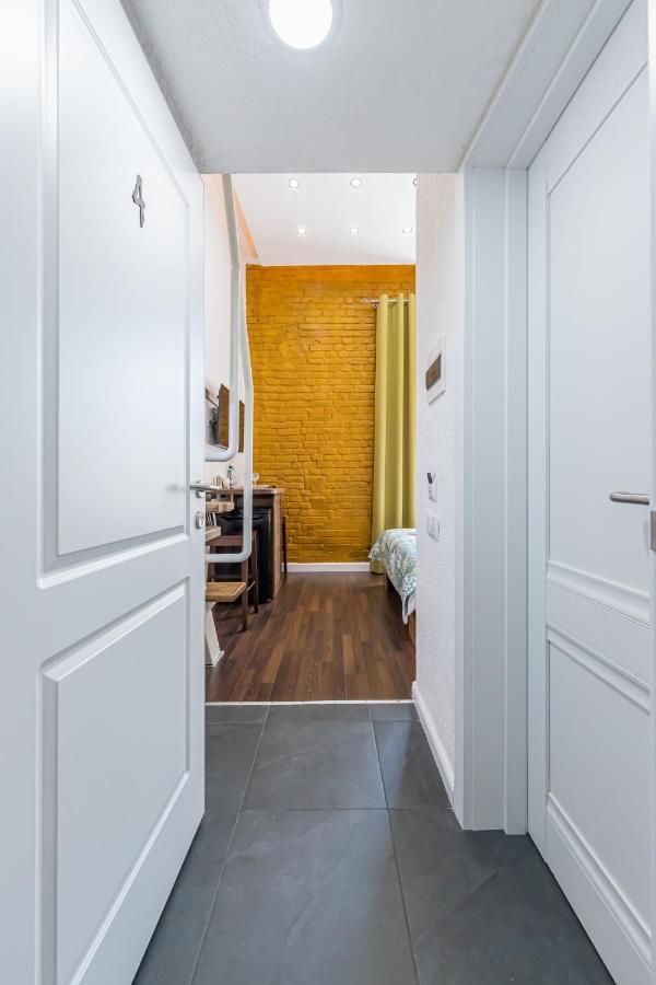 דירה Yellow Loft קייב